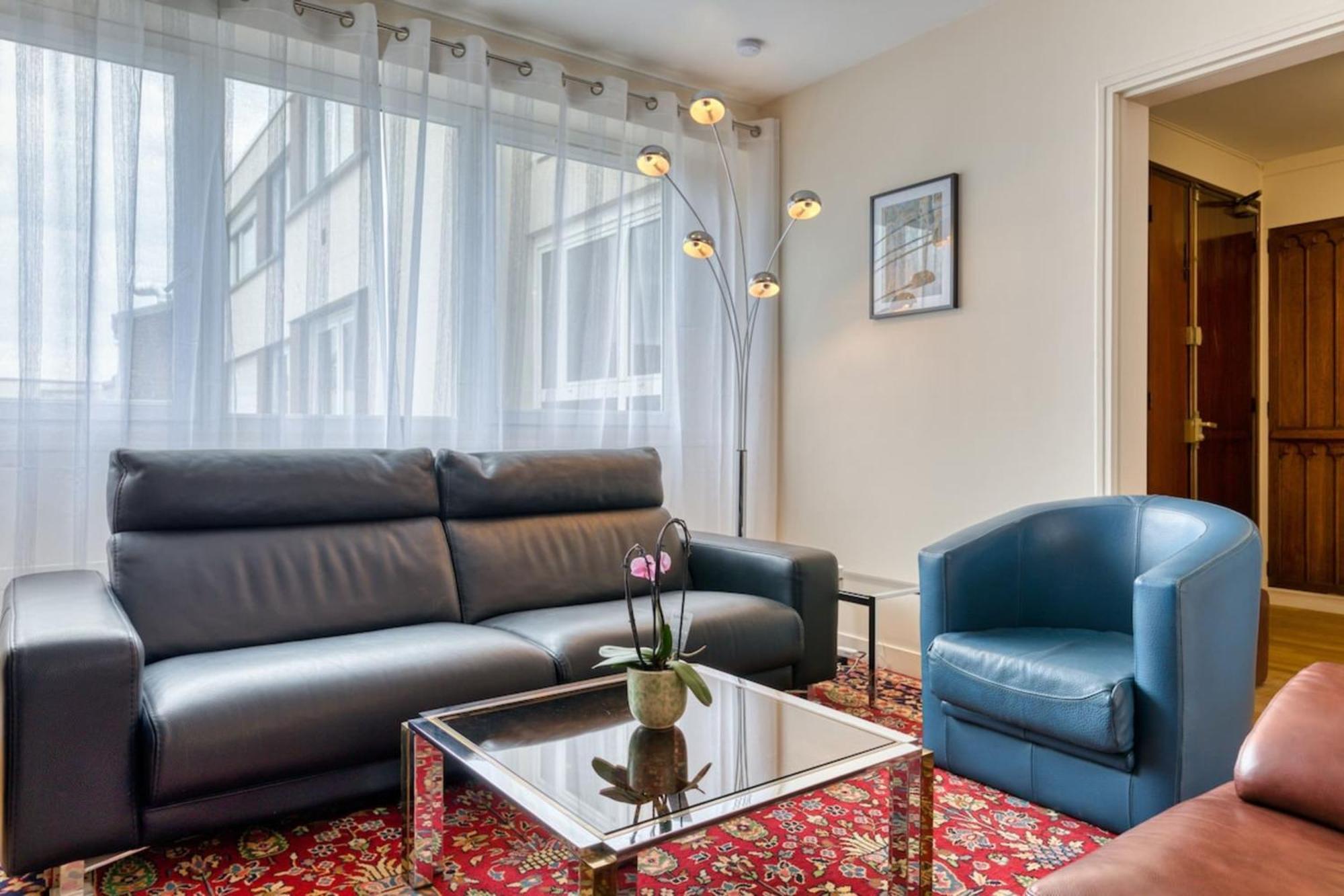 Apartamento Francoise F5 Avec Parking Ruan Exterior foto